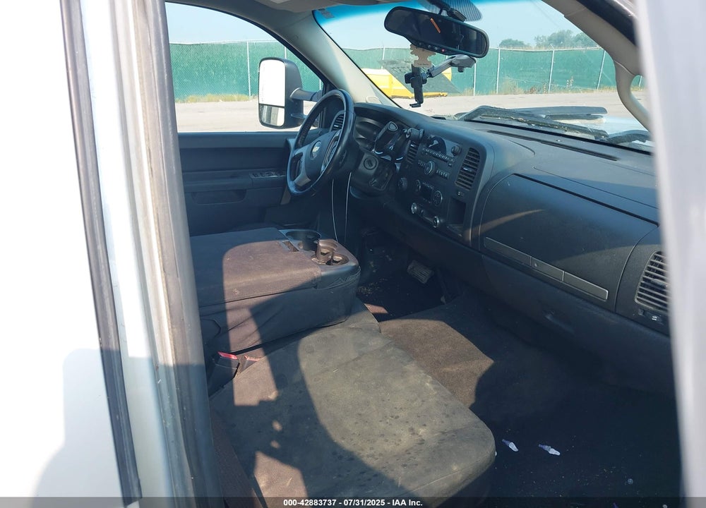2011 CHEVROLET SILVERADO 2500HD LT VIN: 1GC1KXCG1BF108806