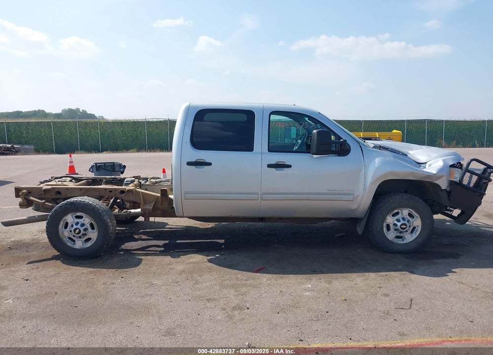 2011 CHEVROLET SILVERADO 2500HD LT VIN: 1GC1KXCG1BF108806