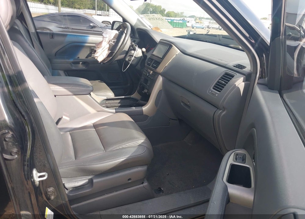 2007 HONDA PILOT EX-L VIN: 5FNYF28517B045750