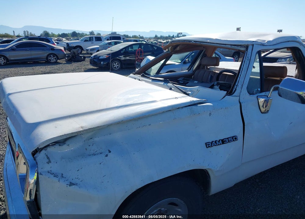 1992 DODGE D-SERIES D300/D350 VIN: 1B6ME36C7NS631303