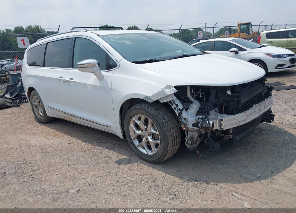 2018 CHRYSLER PACIFICA LIMITED VIN: 2C4RC1GG8JR272407