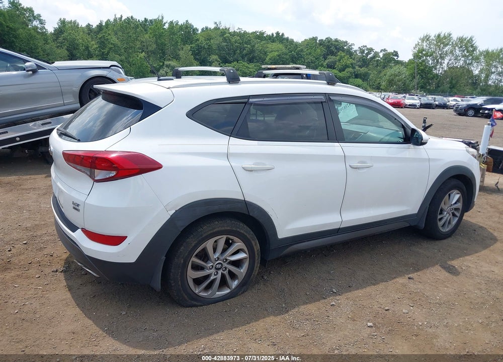2016 HYUNDAI TUCSON VIN: KM8J3CA29GU039987
