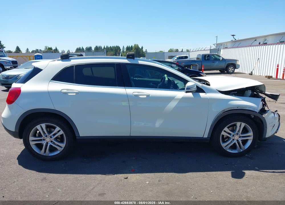 2015 MERCEDES-BENZ GLA-CLASS VIN: WDCTG4GB0FJ102919
