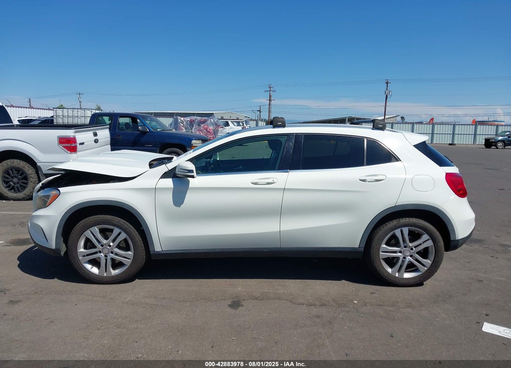 2015 MERCEDES-BENZ GLA-CLASS VIN: WDCTG4GB0FJ102919