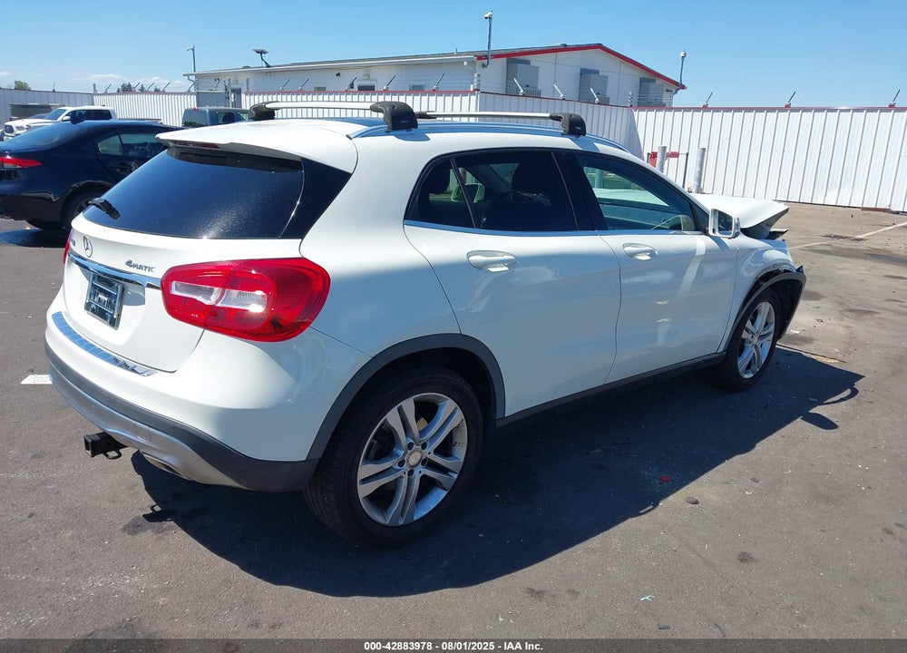 2015 MERCEDES-BENZ GLA-CLASS VIN: WDCTG4GB0FJ102919