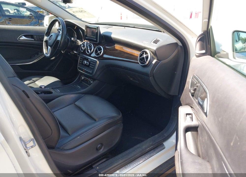 2015 MERCEDES-BENZ GLA-CLASS VIN: WDCTG4GB0FJ102919