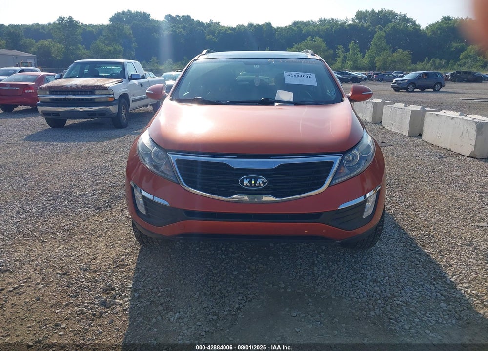 2011 KIA SPORTAGE VIN: KNDPCCA21B7092821