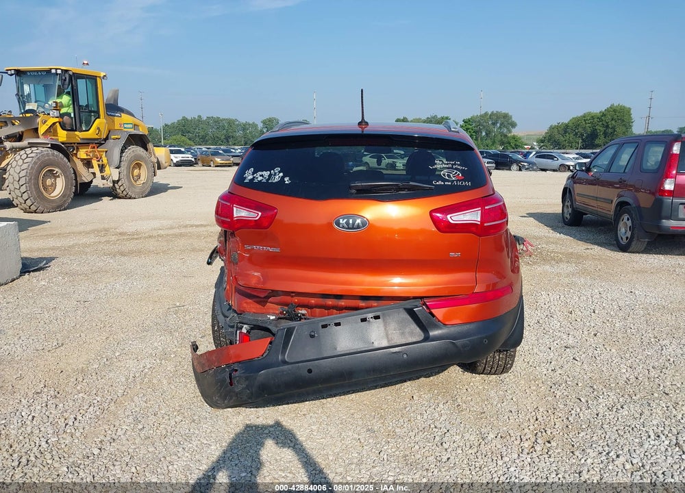 2011 KIA SPORTAGE VIN: KNDPCCA21B7092821