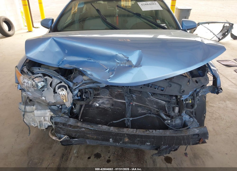 2012 TOYOTA CAMRY HYBRID VIN: 4T1BD1FKXCU042082