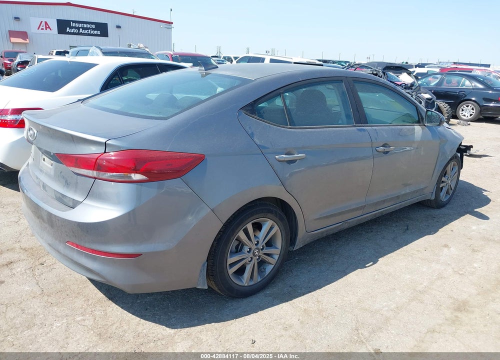 2018 HYUNDAI ELANTRA VIN: 5NPD84LF5JH309534