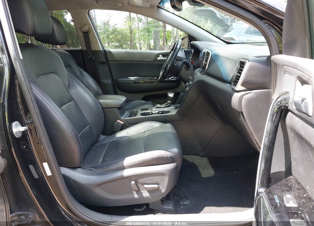 2017 KIA SPORTAGE VIN: KNDPRCA61H7047050