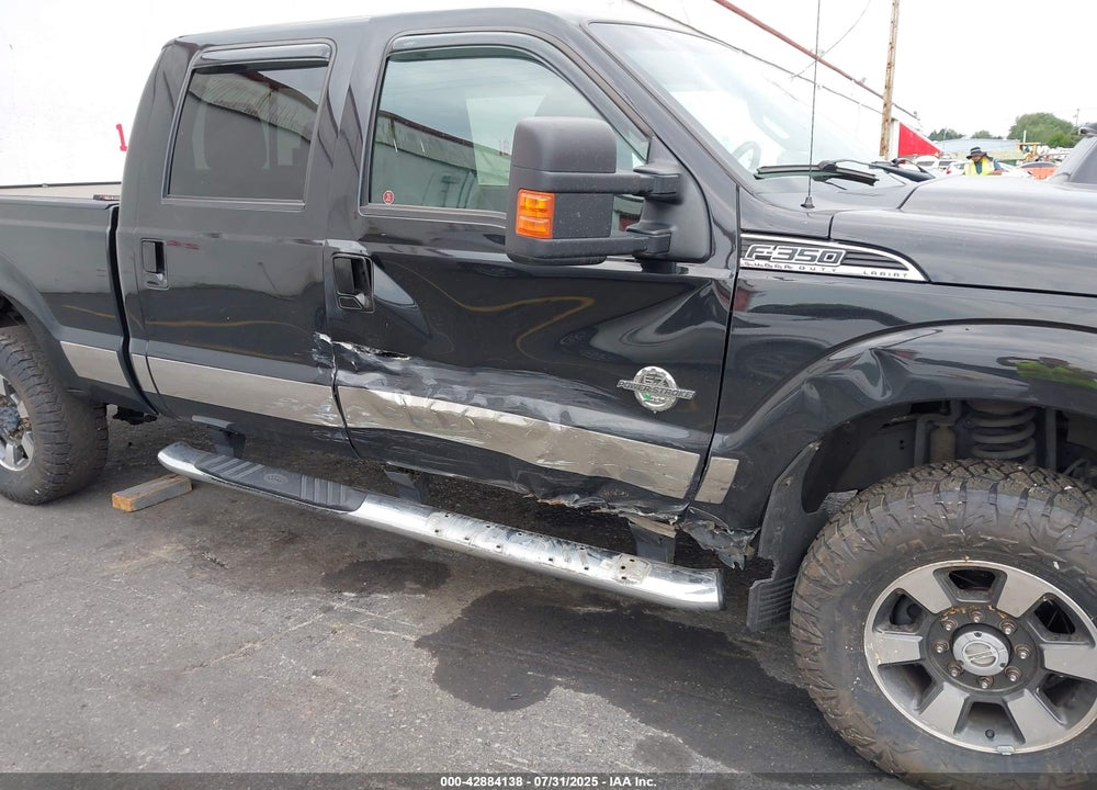 2011 FORD F-350 LARIAT VIN: 1FT8W3BT2BEA76917