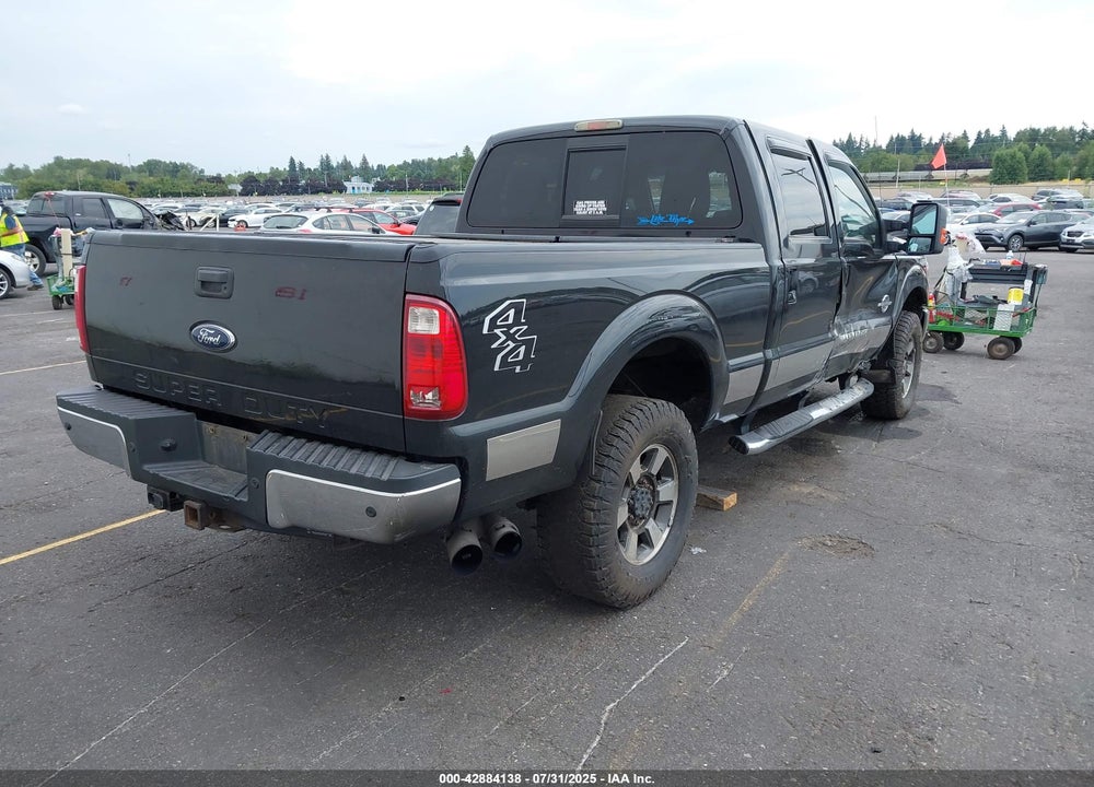 2011 FORD F-350 LARIAT VIN: 1FT8W3BT2BEA76917
