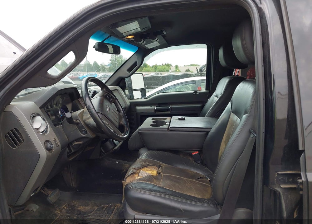 2011 FORD F-350 LARIAT VIN: 1FT8W3BT2BEA76917