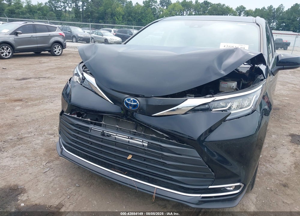 2022 TOYOTA SIENNA VIN: 5TDYRKEC9NS122402