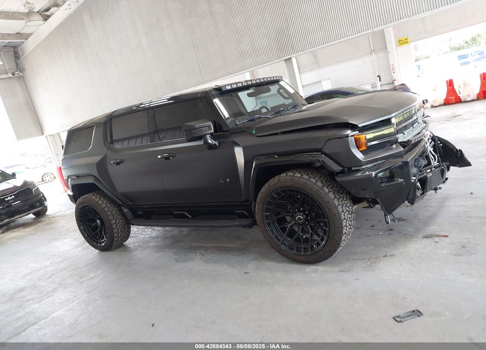 2024 GMC HUMMER EV VIN: 1GKB0RDC2RU103495