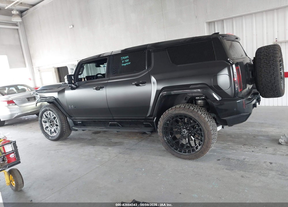 2024 GMC HUMMER EV VIN: 1GKB0RDC2RU103495