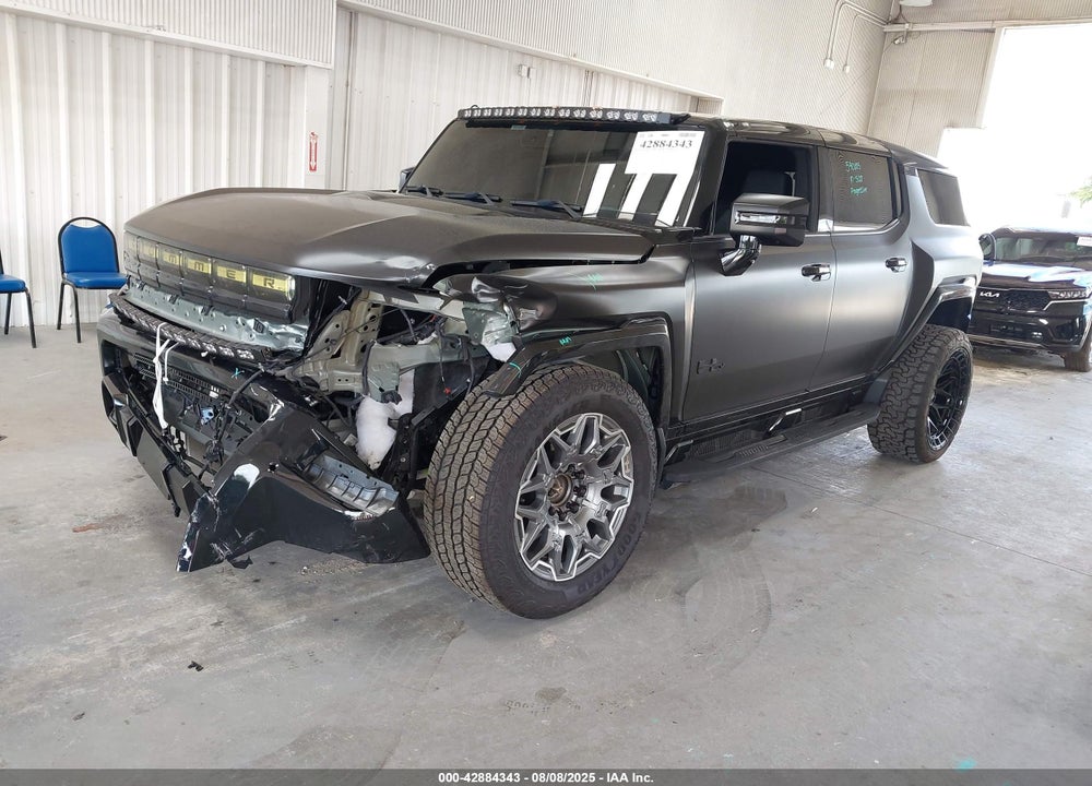 2024 GMC HUMMER EV VIN: 1GKB0RDC2RU103495
