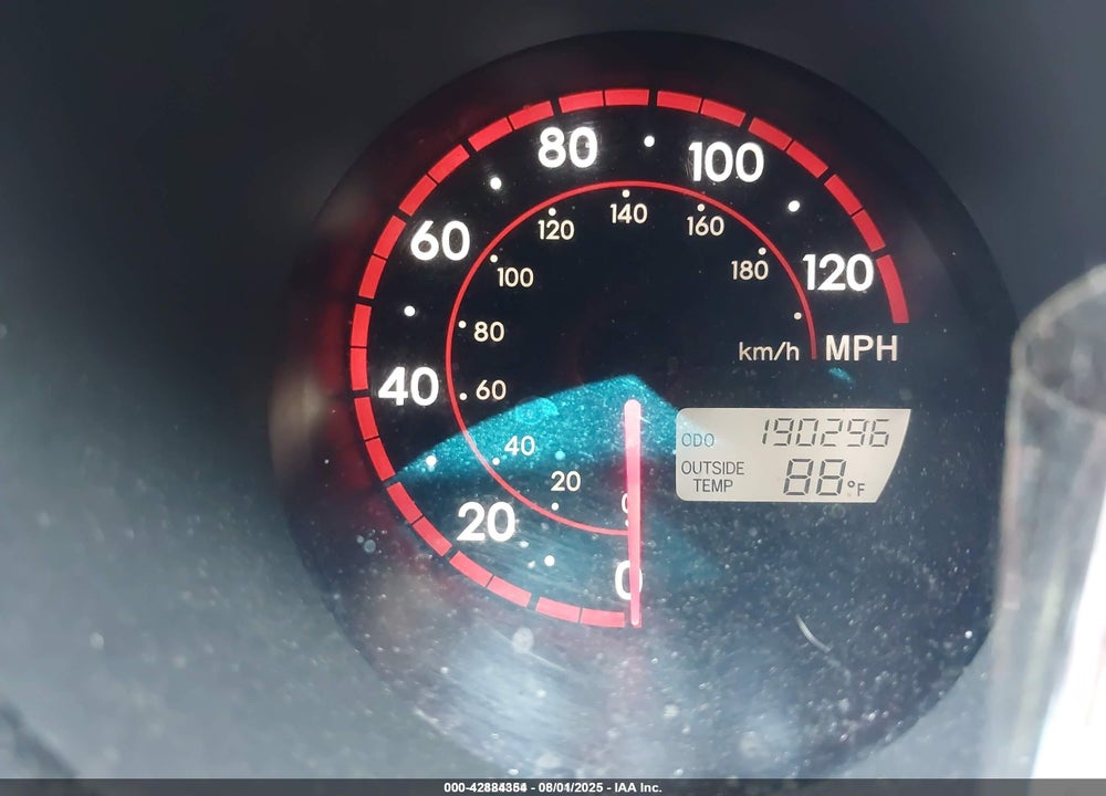 2005 TOYOTA MATRIX/XR VIN: 2T1LR30E45C352401