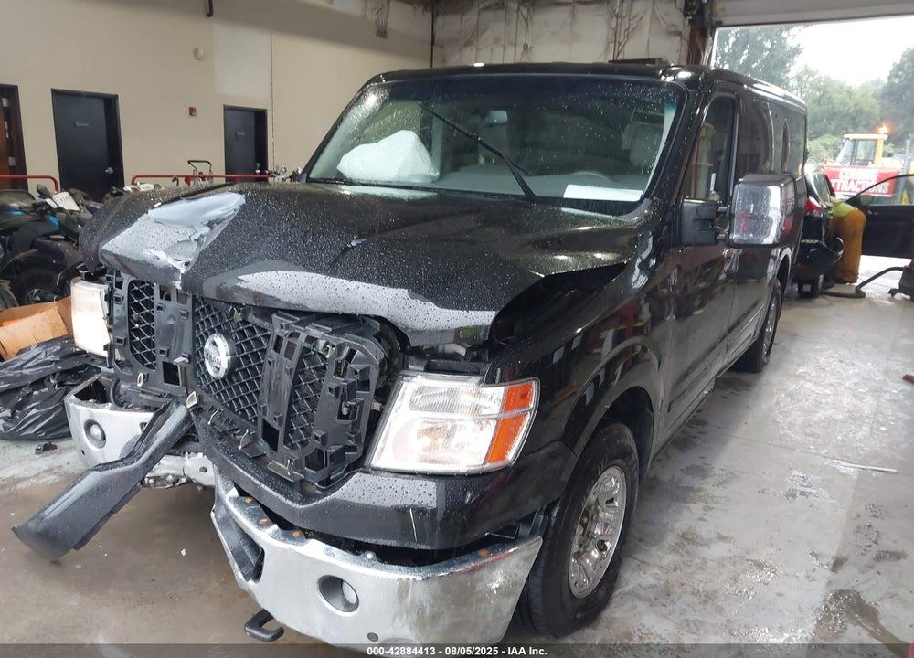 2015 NISSAN NV PASSENGER NV3500 HD SL V8 VIN: 5BZAF0AA0FN850068