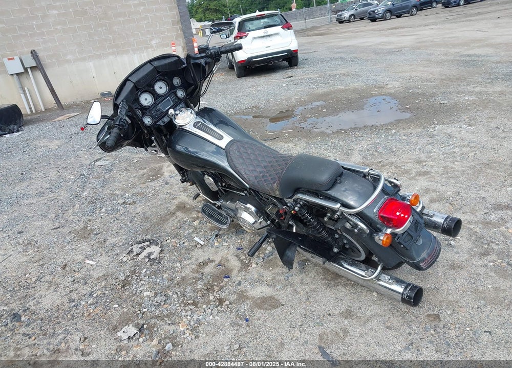 2007 HARLEY-DAVIDSON FLHX VIN: 1HD1KB4177Y612932
