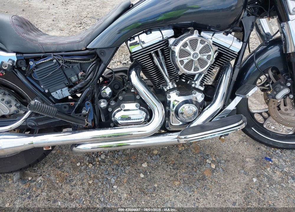 2007 HARLEY-DAVIDSON FLHX VIN: 1HD1KB4177Y612932