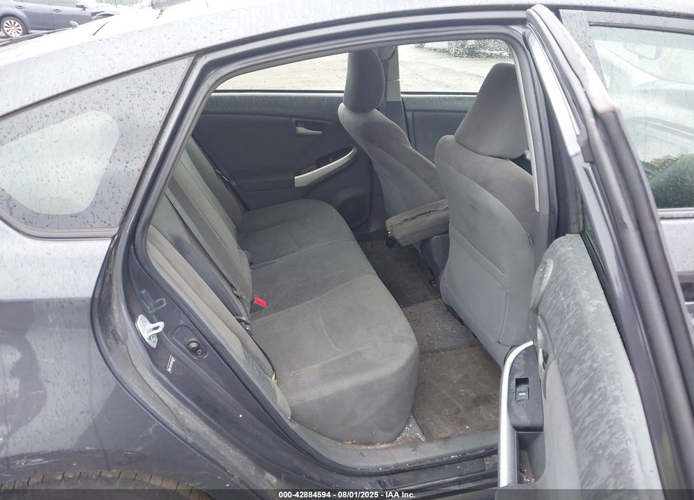 2011 TOYOTA PRIUS THREE VIN: JTDKN3DU8B5307334