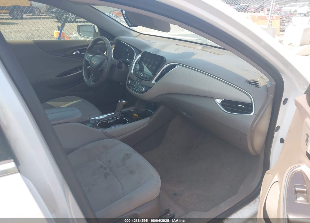 2016 CHEVROLET MALIBU LT VIN: 1G1ZE5ST9GF312377