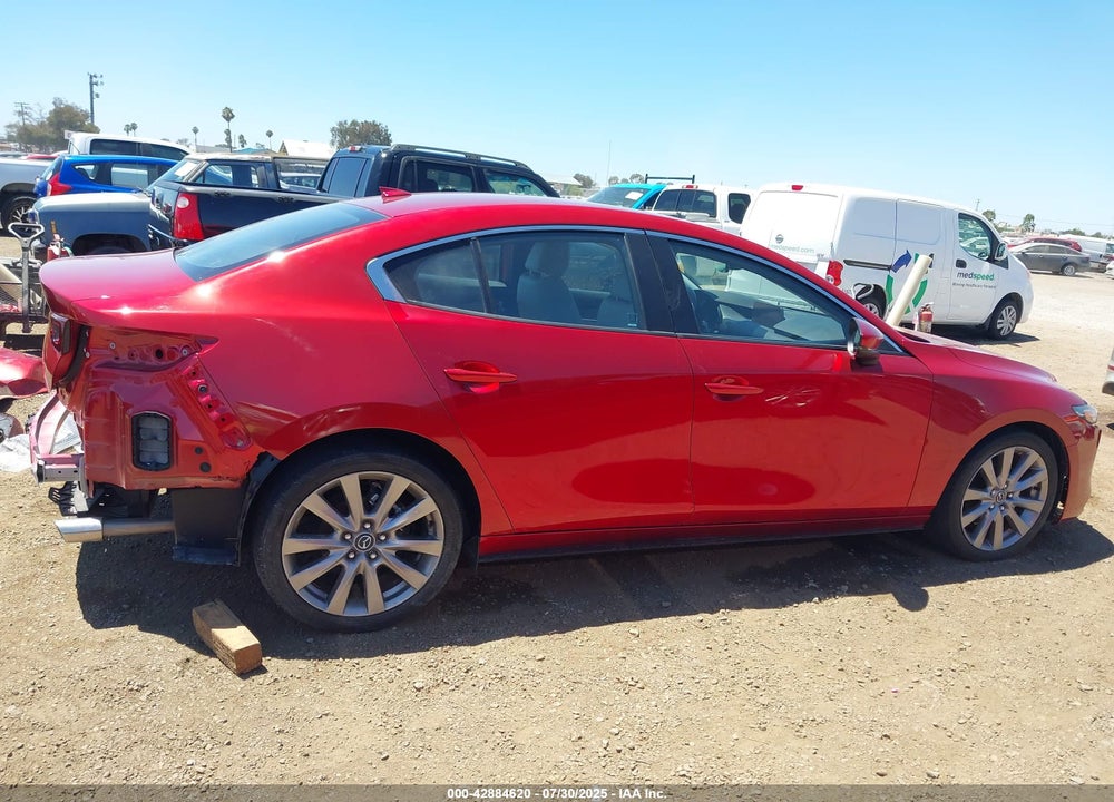 2019 MAZDA 3 PREFERRED PACKAGE VIN: JM1BPADL9K1119967