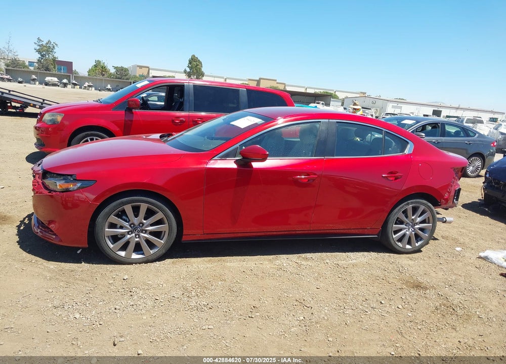2019 MAZDA 3 PREFERRED PACKAGE VIN: JM1BPADL9K1119967