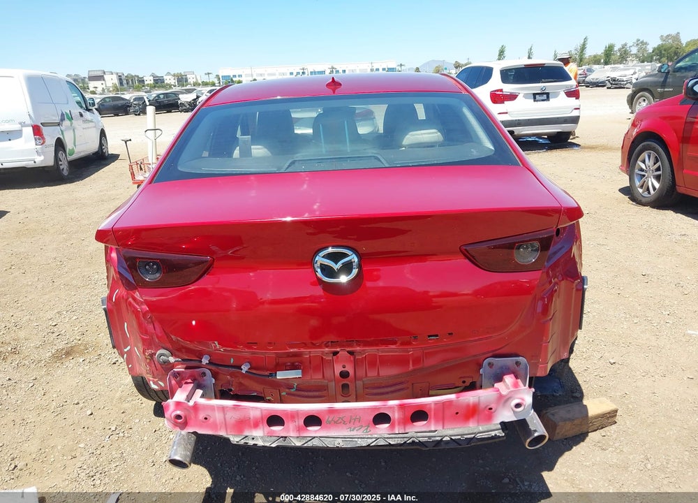 2019 MAZDA 3 PREFERRED PACKAGE VIN: JM1BPADL9K1119967