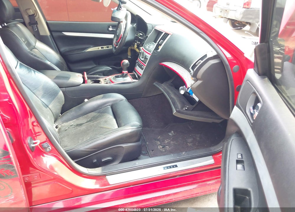 2011 INFINITI G37X VIN: JN1CV6AR8BM410364