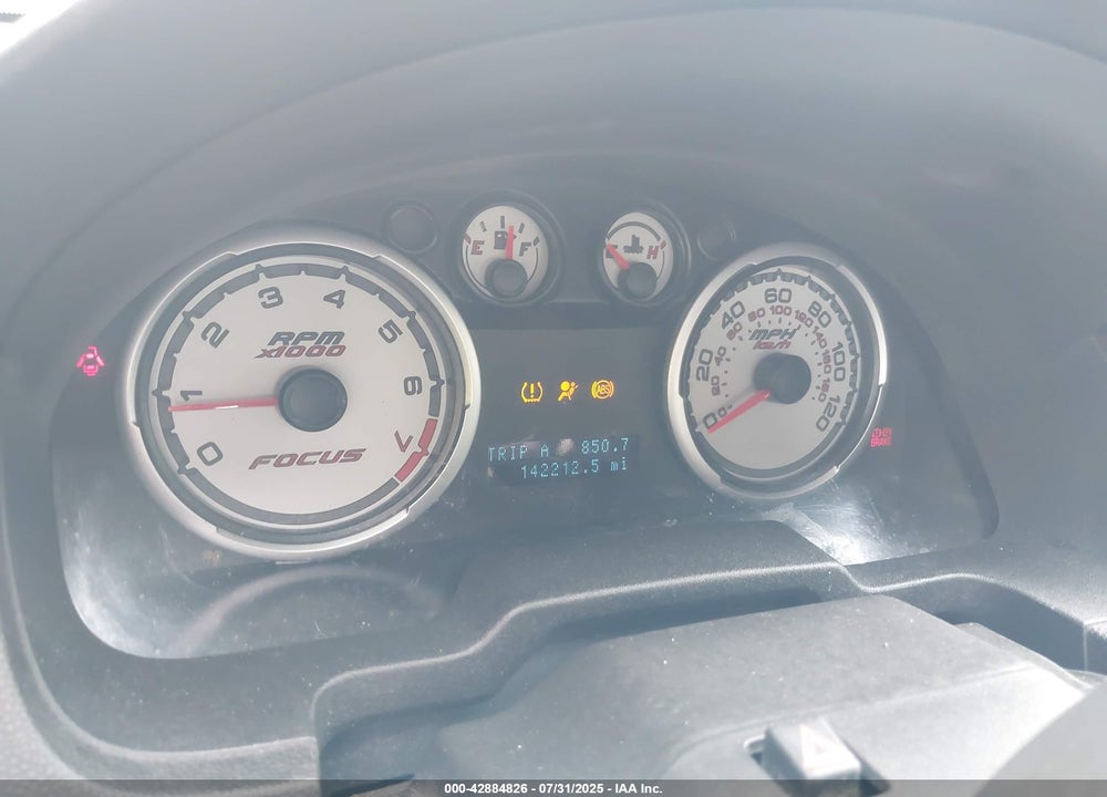 2010 FORD FOCUS VIN: 1FAHP3FNXAW111727