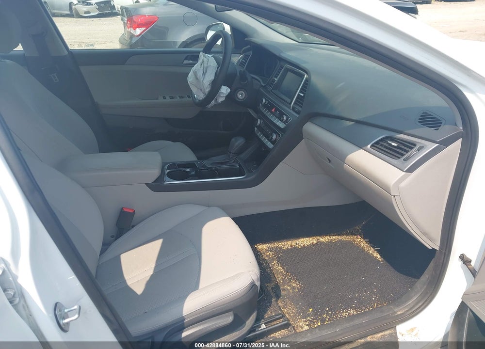 2019 HYUNDAI SONATA VIN: 5NPE24AF7KH763097