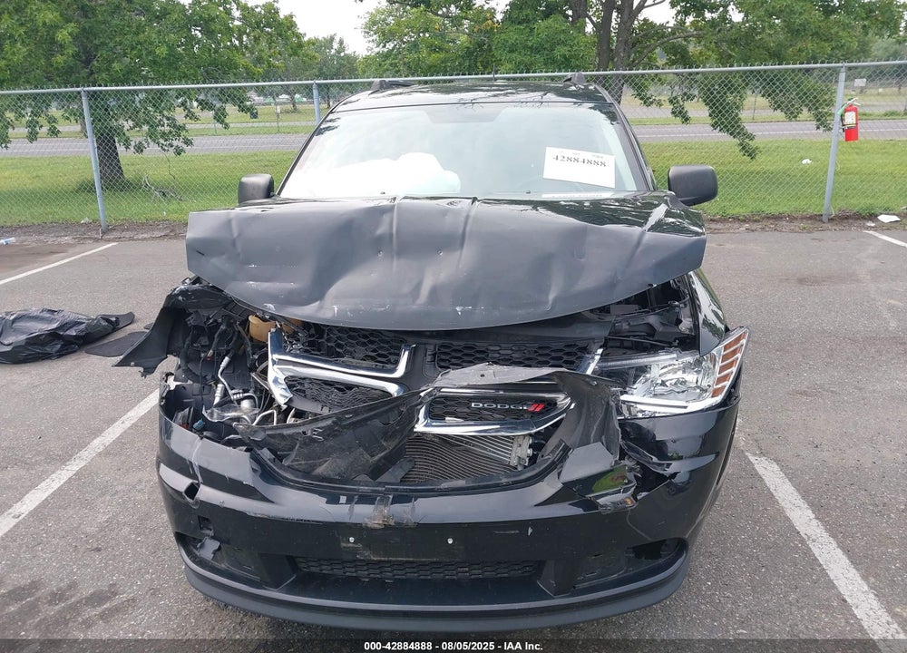 2018 DODGE JOURNEY SE AWD VIN: 3C4PDDAG1JT375793