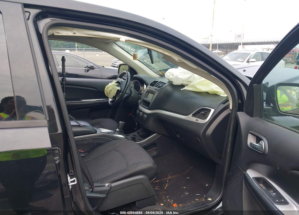 2018 DODGE JOURNEY SE AWD VIN: 3C4PDDAG1JT375793