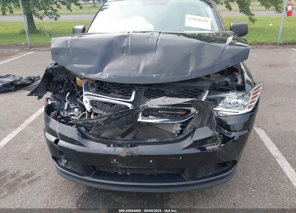 2018 DODGE JOURNEY SE AWD VIN: 3C4PDDAG1JT375793