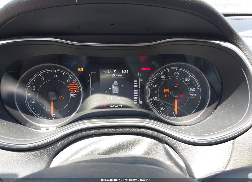 2019 JEEP CHEROKEE VIN: 1C4PJLCB5KD377008