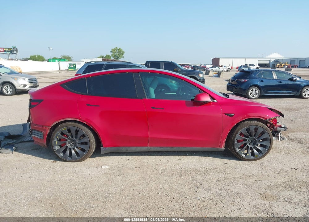 2023 TESLA MODEL Y VIN: 7SAYGDEFXPF714770