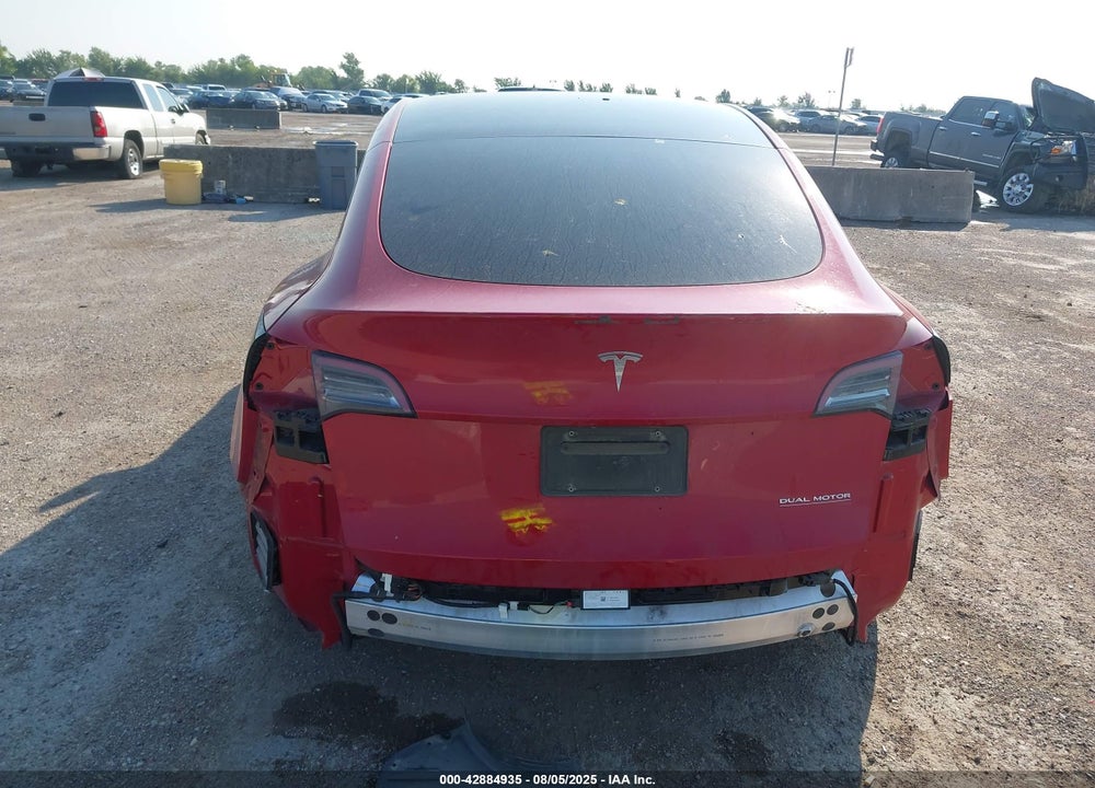 2023 TESLA MODEL Y VIN: 7SAYGDEFXPF714770