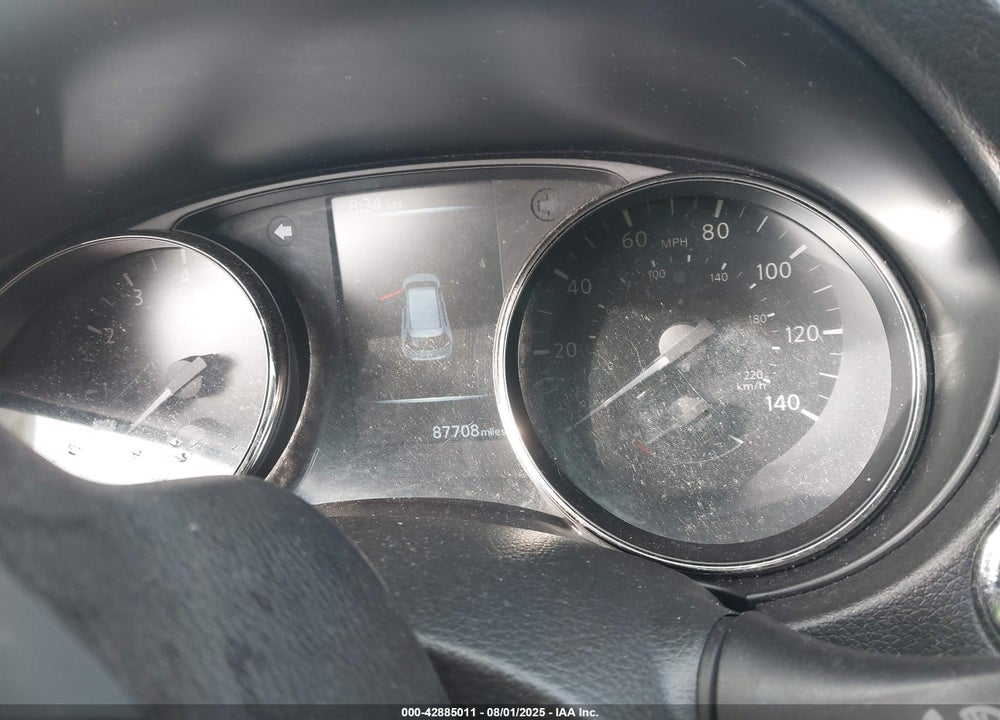2017 NISSAN ROGUE VIN: JN8AT2MV3HW027817