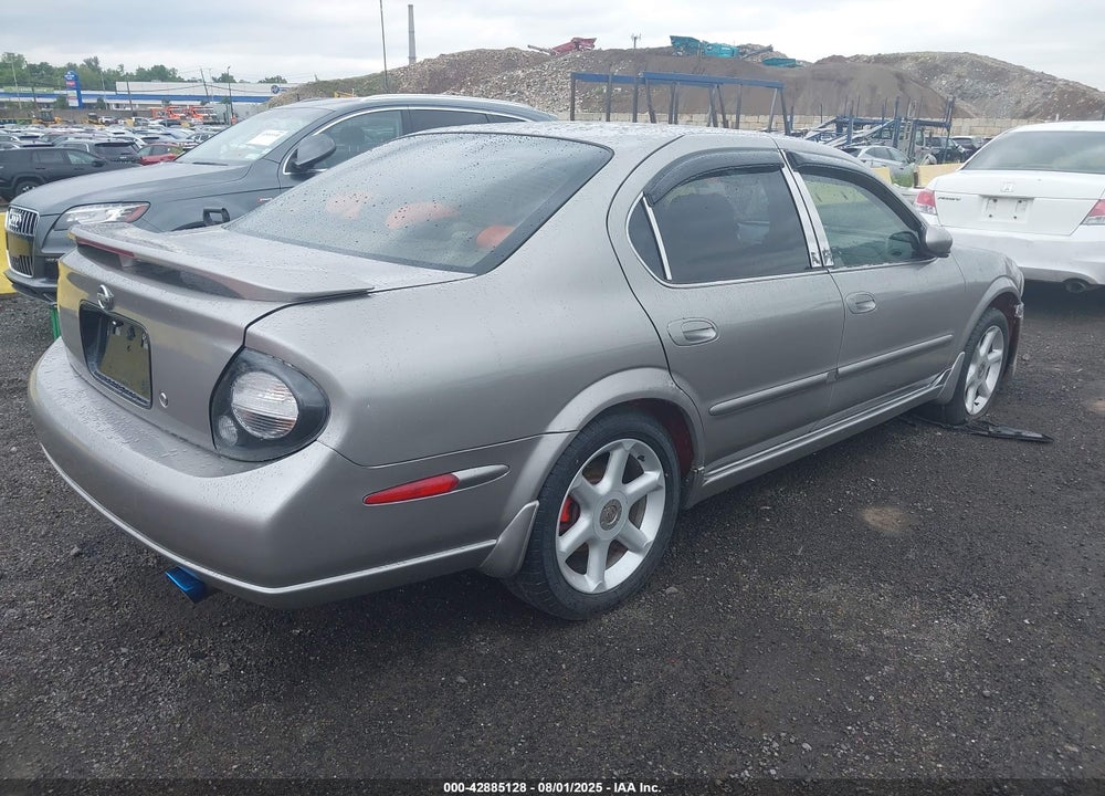 2003 NISSAN MAXIMA SE VIN: JN1DA31D53T500307