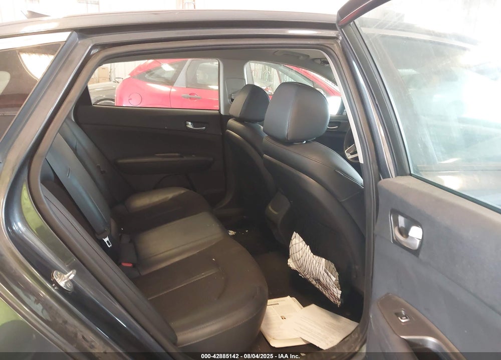 2020 KIA OPTIMA VIN: 5XXGT4L33LG394986