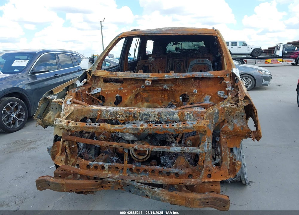 2021 CHEVROLET TAHOE VIN: 1GNSCNKD2MR265833