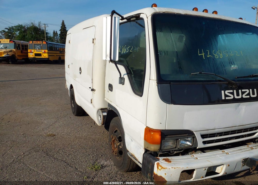 2003 ISUZU NPR VIN: JALC4B14637004854