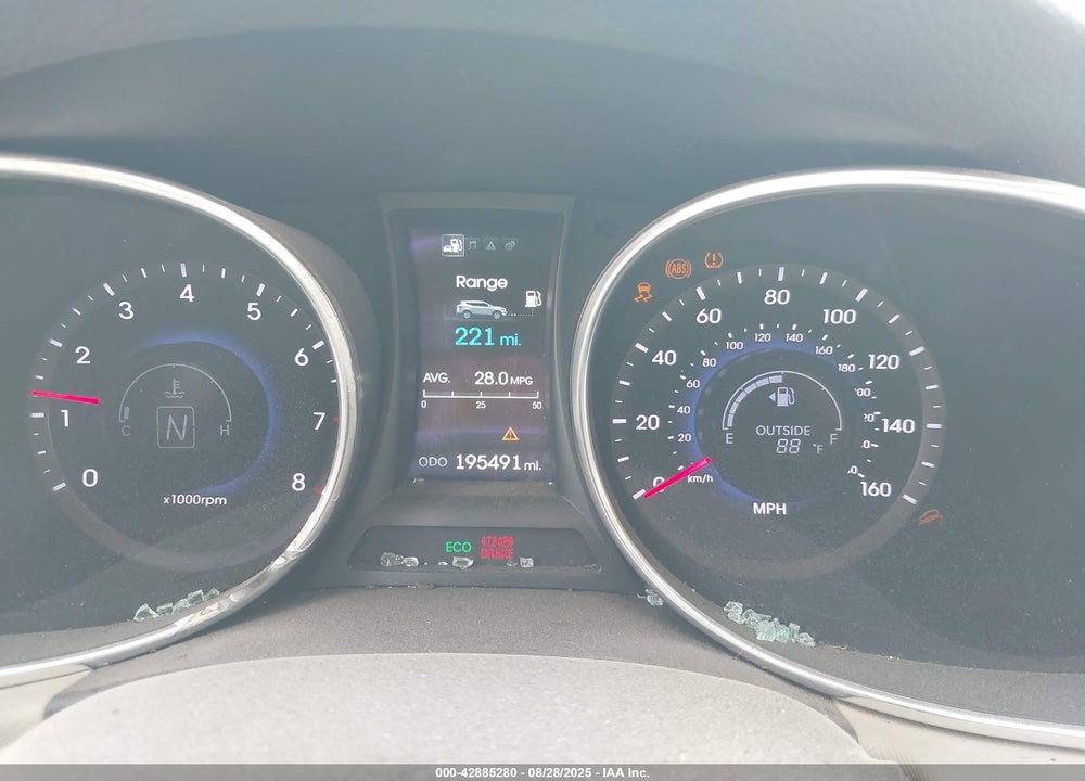 2014 HYUNDAI SANTA FE VIN: 5XYZUDLB0EG136534