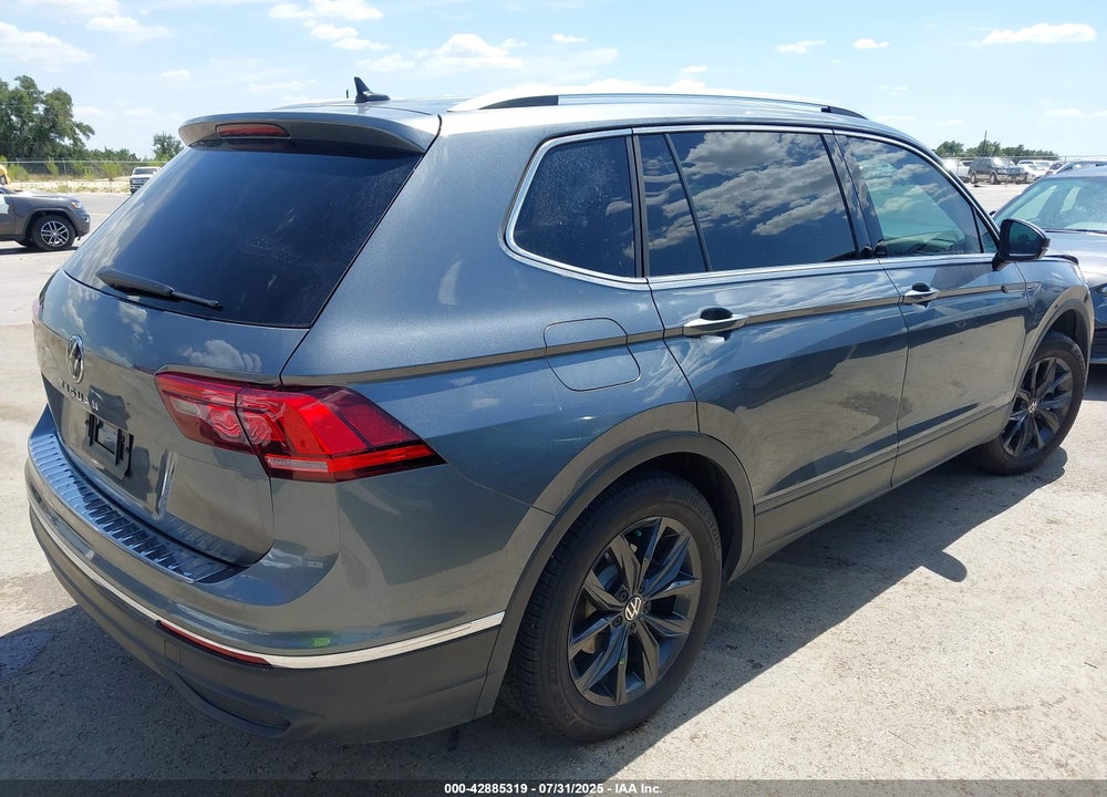 2024 VOLKSWAGEN TIGUAN VIN: 3VV3B7AX5RM049198