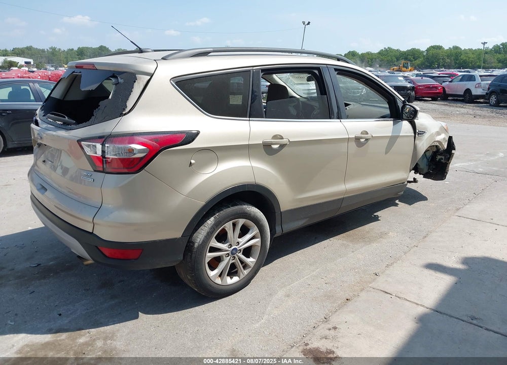 2018 FORD ESCAPE VIN: 1FMCU0GD8JUC77494