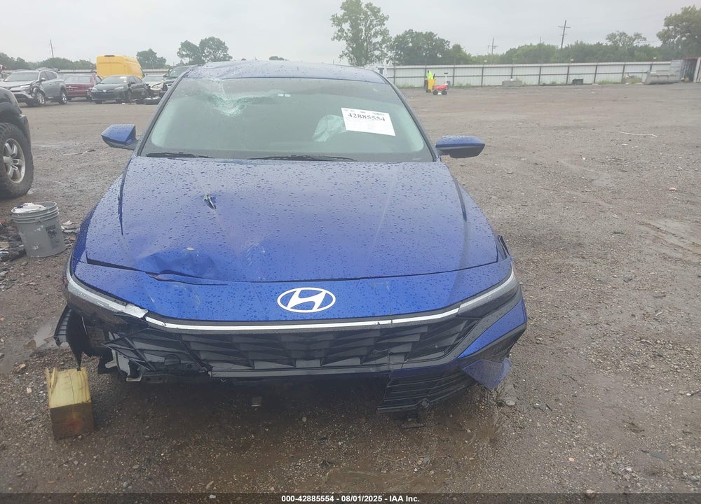 2024 HYUNDAI ELANTRA VIN: KMHLL4DG2RU732800