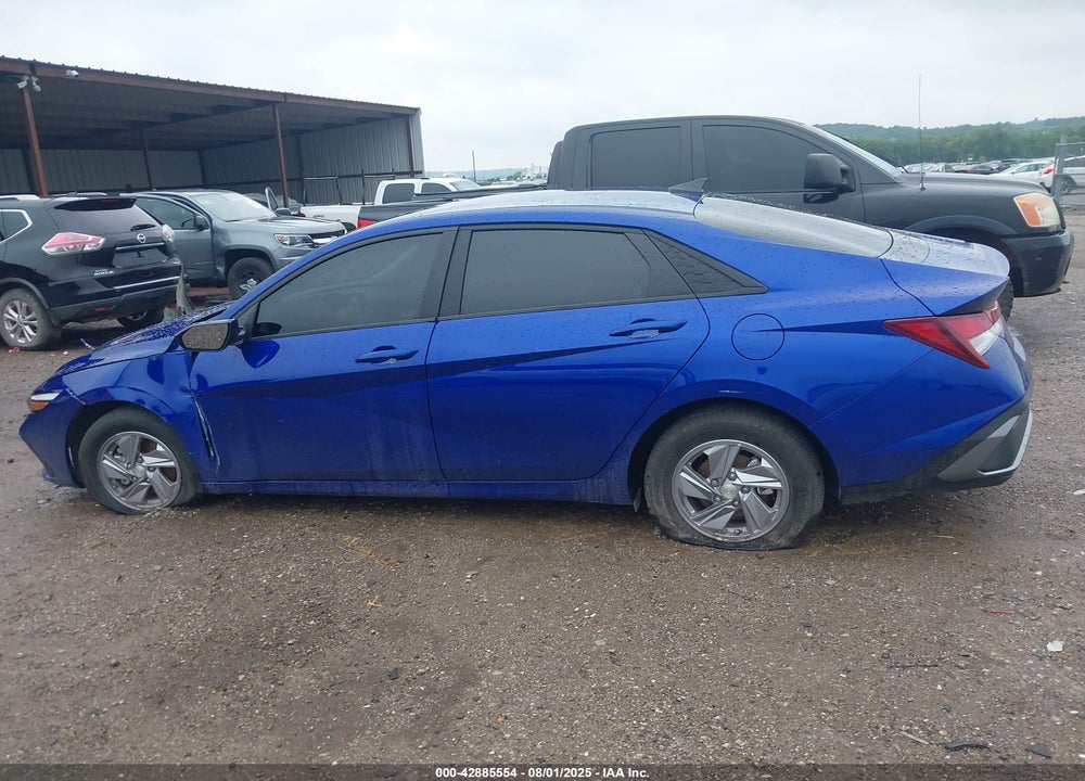 2024 HYUNDAI ELANTRA VIN: KMHLL4DG2RU732800